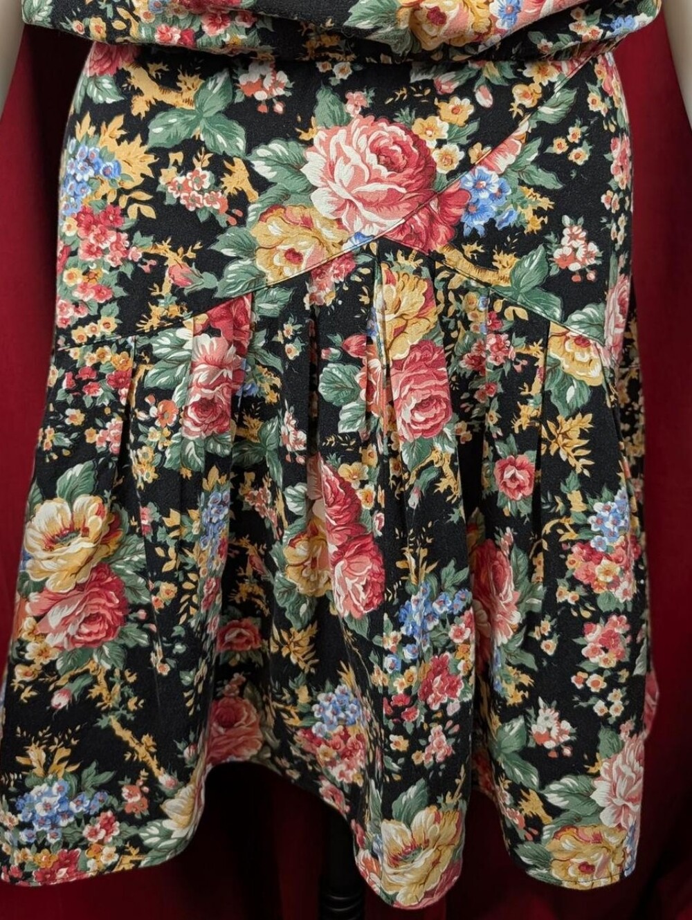 ๐ค๐น๐ค LISA MINI DRESS ๐ค๐น๐ค - Picture 6 of 8